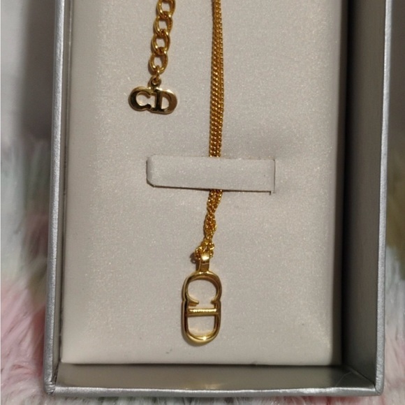 NEW DIOR CD Logo Necklace Gold NIB - Picture 3 of 14